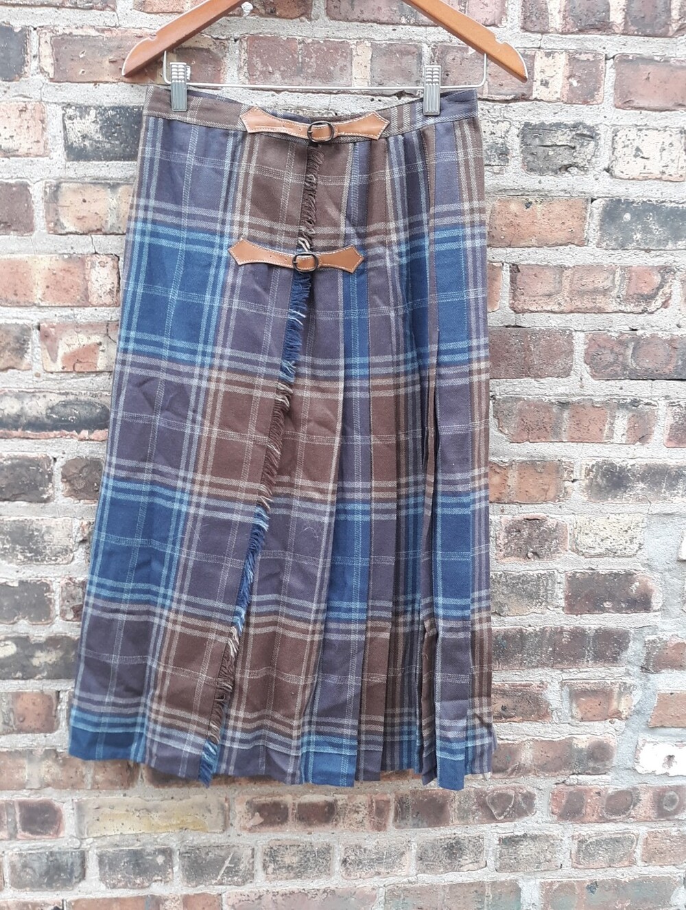 EMANUEL UNGARO Parallele Vintage Plaid Pleated Kilt Wrap Skirt Neiman Marcus S 4